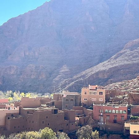 Dounia Hostel Tinghir Bagian luar foto