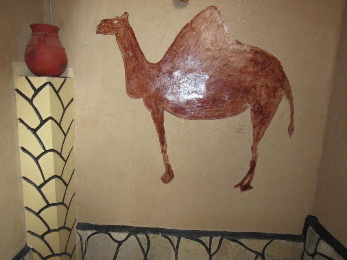 Dounia Hostel Tinghir Bagian luar foto
