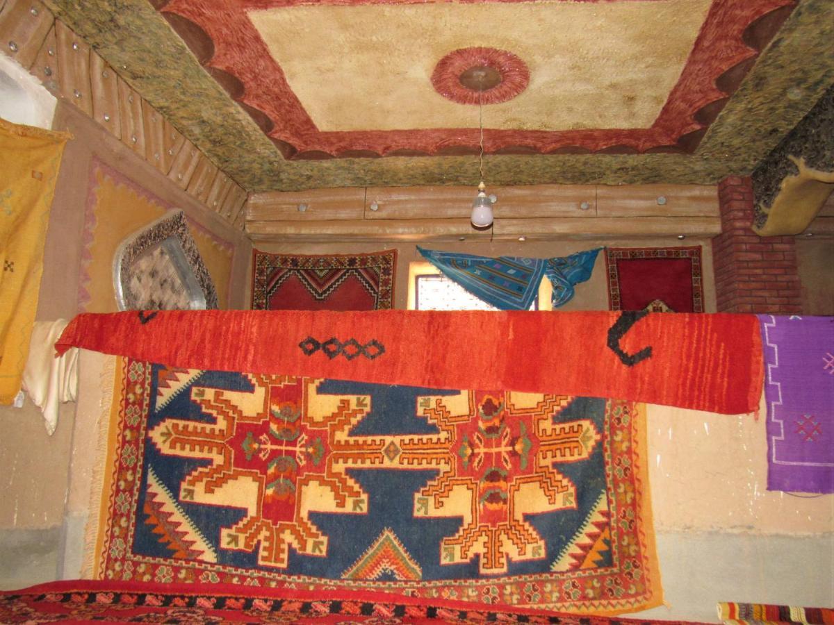 Dounia Hostel Tinghir Bagian luar foto