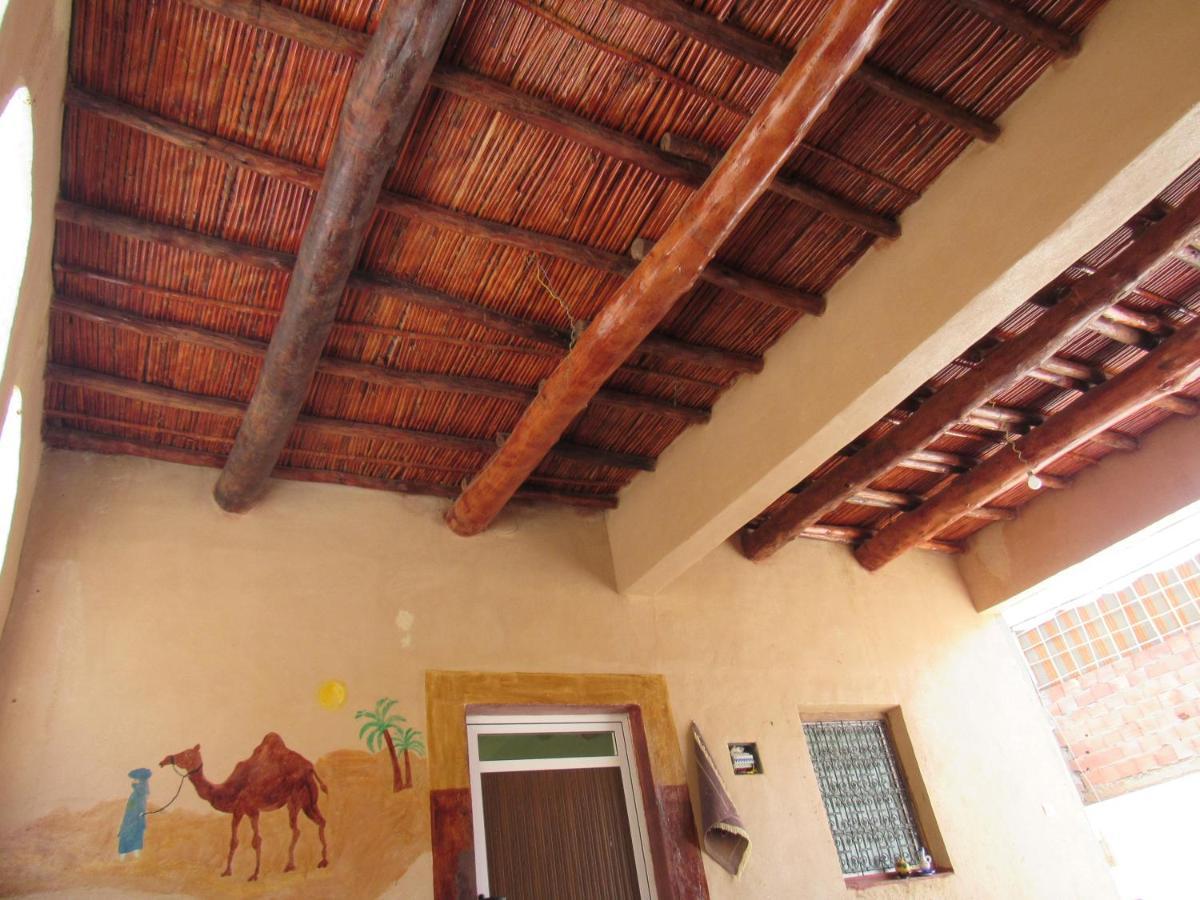 Dounia Hostel Tinghir Bagian luar foto