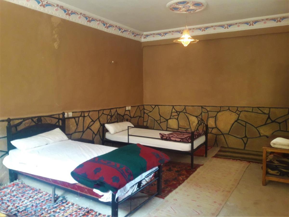 Dounia Hostel Tinghir Bagian luar foto