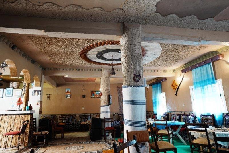 Dounia Hostel Tinghir Bagian luar foto