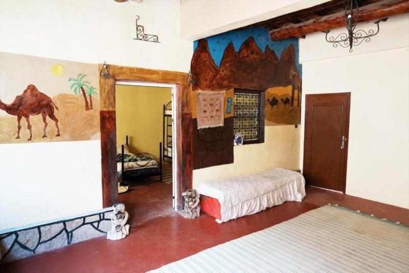 Dounia Hostel Tinghir Bagian luar foto