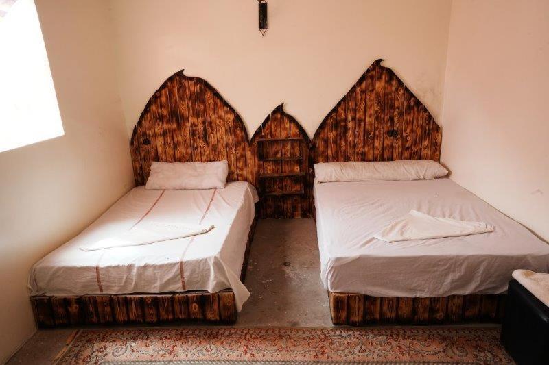 Dounia Hostel Tinghir Bagian luar foto