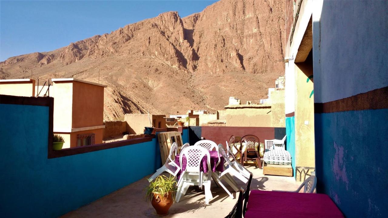 Dounia Hostel Tinghir Bagian luar foto